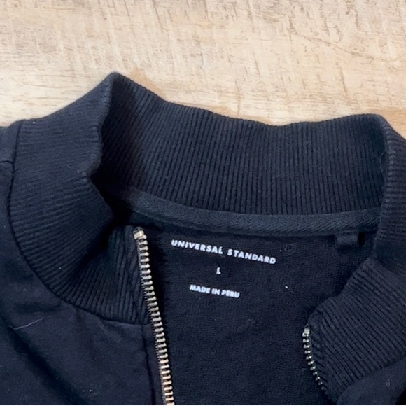 Universal Standard Women’s Zoe 1/2 Zip Funnel Neck Sweatshirt Size L (22-24) - Picture 4 of 7